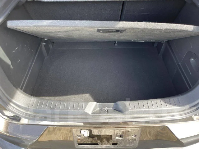 Mazda CX-3. DK5FW, S5DPTS ����