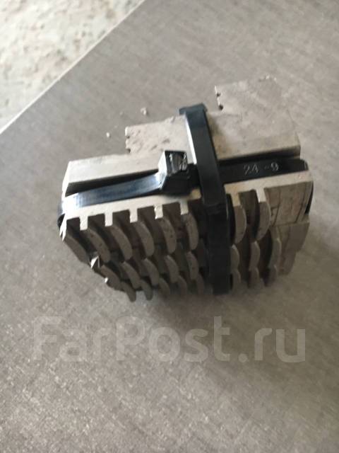 Кулачки обратные для токарного патрона Bizon 200 мм, б/у, в наличии ...