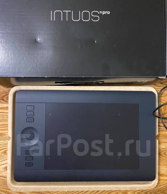 Графический планшет Wacom Intuos Pro small, б/у, в наличии. Цена: 16 ...