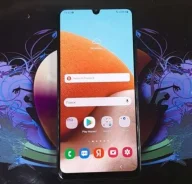 Samsung Galaxy A32. �/� ����