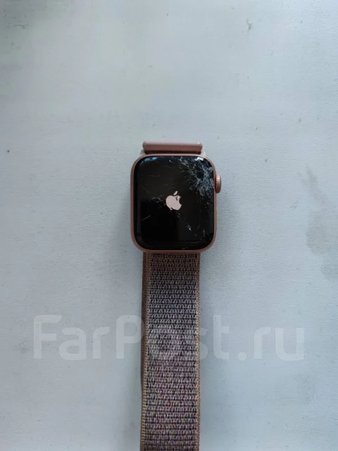 Apple Watch Series 4. GPS, NFC, IP67, IP68 ����