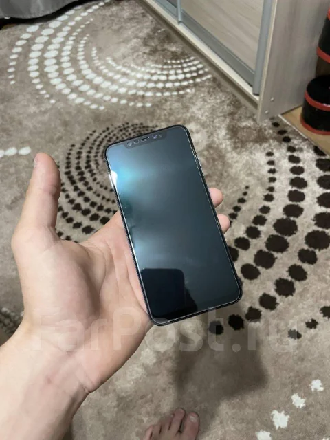 Xiaomi Mi8. �/�, �����, 4G LTE, NFC ����