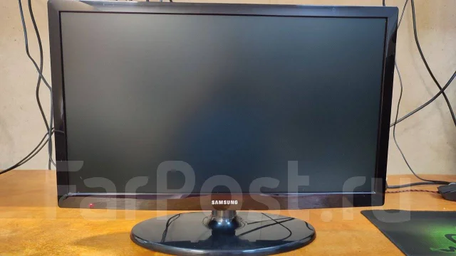 Samsung. 22", ���������� �� (LCD, LED, QLED) ����