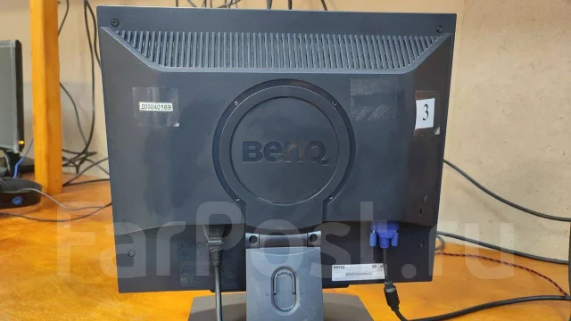 BenQ. 17", ���������� �� (LCD, LED, QLED) ����