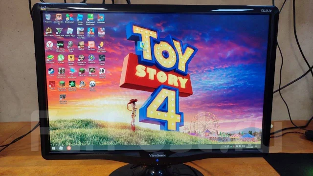 ViewSonic. 22", ���������� �� (LCD, LED, QLED) ����