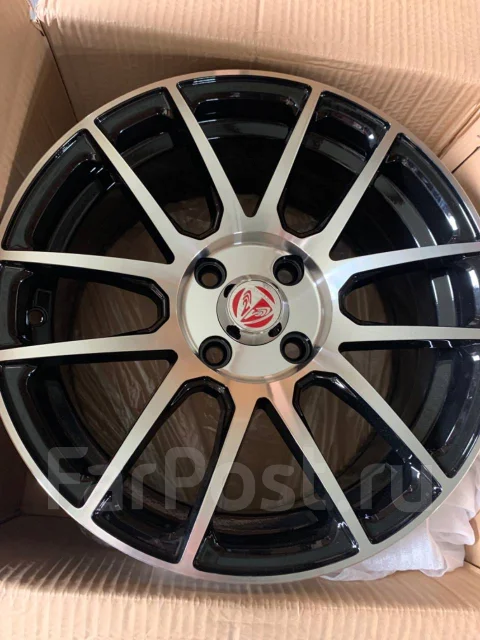 4 Racing. 7.0x15", 4x100, ET35, �� 73,1���. ����