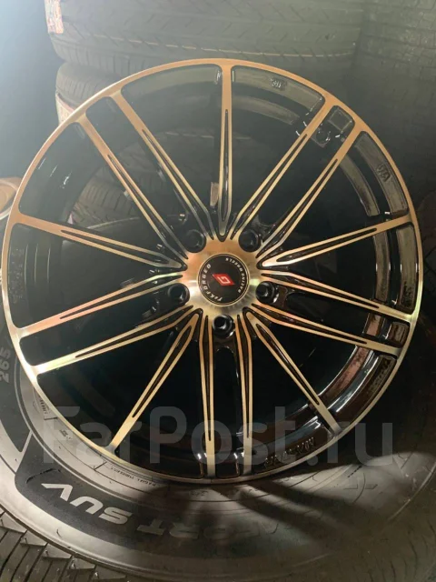 4 Racing. 7.5x17", 5x114.3, ET38, �� 73,1���. ����