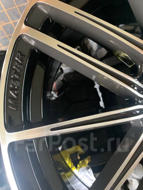 4 Racing. 7.5x17", 5x114.3, ET38, �� 73,1���. ����