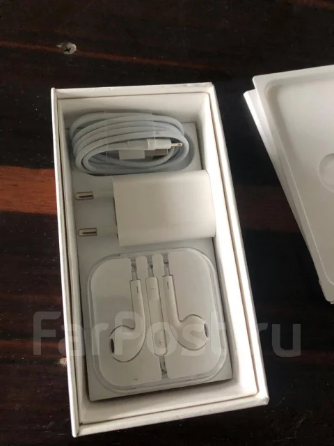 Apple iPhone SE. �/�, 4G LTE ����