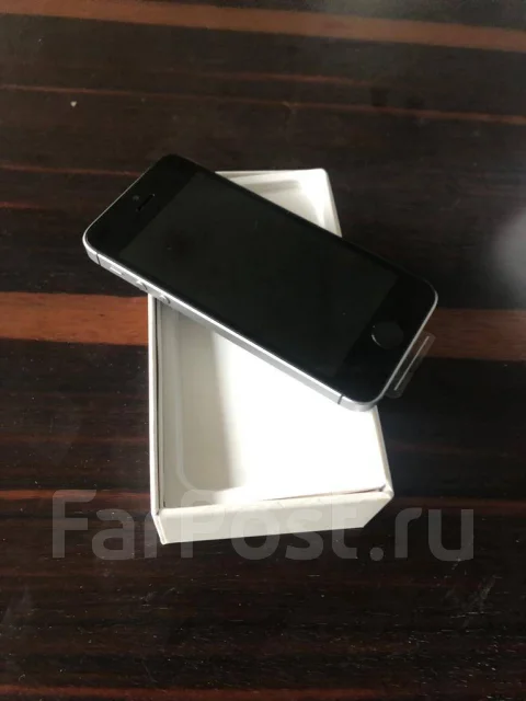 Apple iPhone SE. �/�, 4G LTE ����