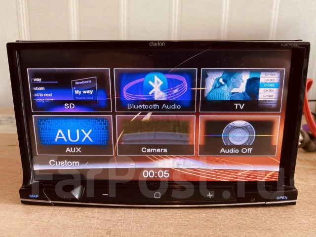 Clarion NX702 ����