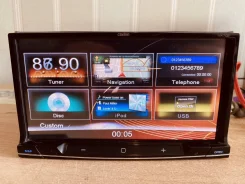 Clarion NX702 ����