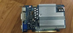 GeForce 7600 GS ����