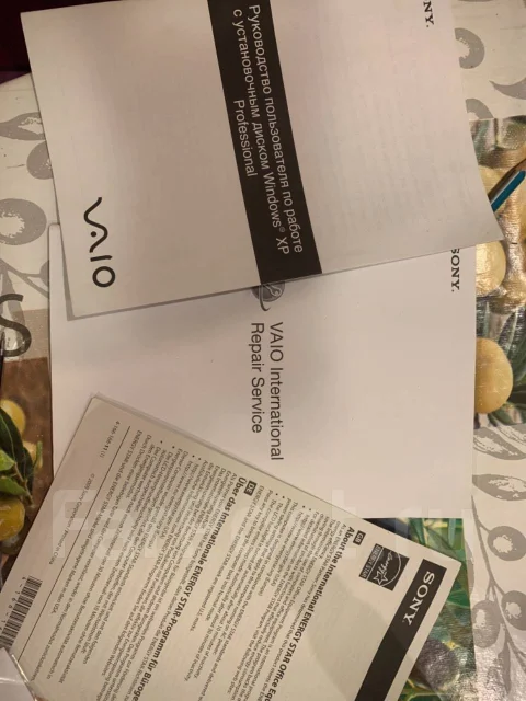 Sony VAIO PCG-71912V. 15.6", ���� 300���, WiFi: 1, Bluetooth: 1, ����������� �� 2��. ����