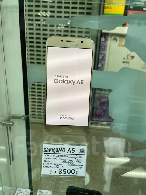 Samsung Galaxy A5 2017. �/�, �������, 3G, 4G LTE, Dual-SIM, ����������, NFC ����