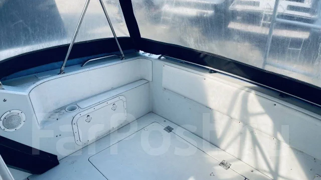 Four Winns. 1990 ���, ����� 10��., ��������� ������������, ������ ����