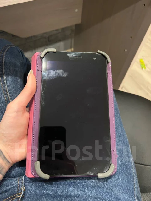 Huawei MediaPad T1. 7 ������, ������ 8 �� ����