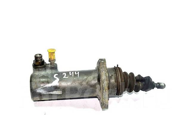 Scania 1800442 ремкомплект. Цилиндр сцепления scania 4. Главный цилиндр сцепления скания 4. Рабочий цилиндр сцепления скания. Цилиндр сцепления скания.