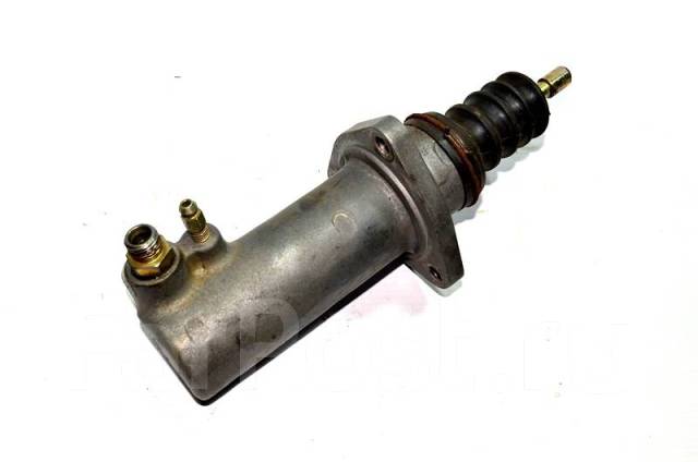 Цилиндр сцепления скания 4. Цилиндр сцепления главный scania 1927829. Главный цилиндр сцепления скания. Рабочий цилиндр сцепления скания 4. 2424254 цилиндр сцепления скания.