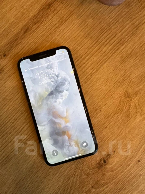 Apple iPhone X. �/�, ������, 4G LTE, NFC ����