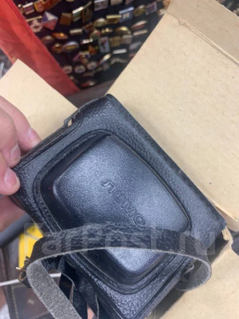 ����� ����