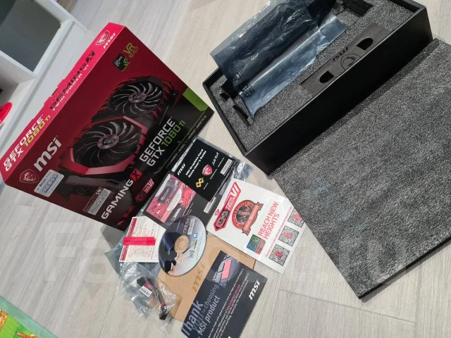 GeForce GTX 1080 Ti ����