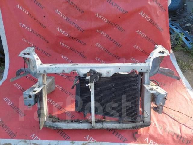 Рамка радиатора Toyota Platz 1999-2005 SCP13 2SZ, передняя купить в ...