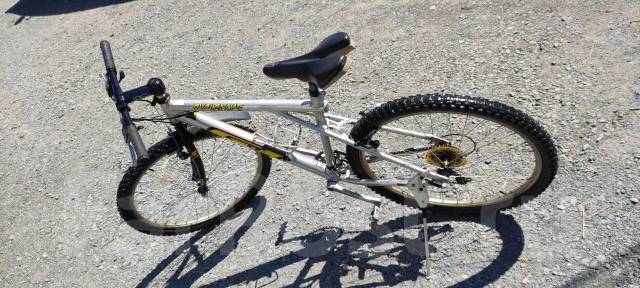 Gt avalanche mountain store bike price