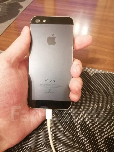 Apple iPhone 5. �/�, �����, ������, 4G LTE, ���������� ����