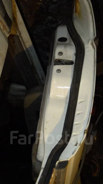 Nissan Bluebird. �������, ��������, 1.6 (90��.�.), ������, 300����. �� ����