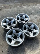 Bridgestone NR-595. 8.0x16", 6x139.7, ET0 ����