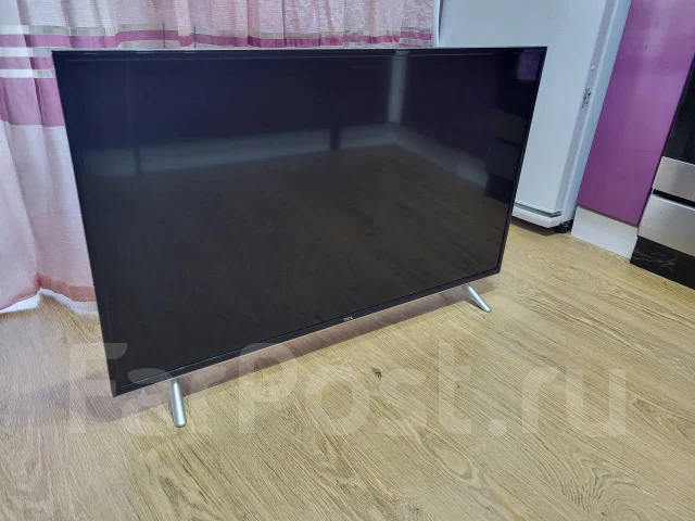 TCL. LCD (��) ����