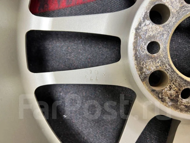 Racing Hart. 7.5x17", 5x100, ET48 ����