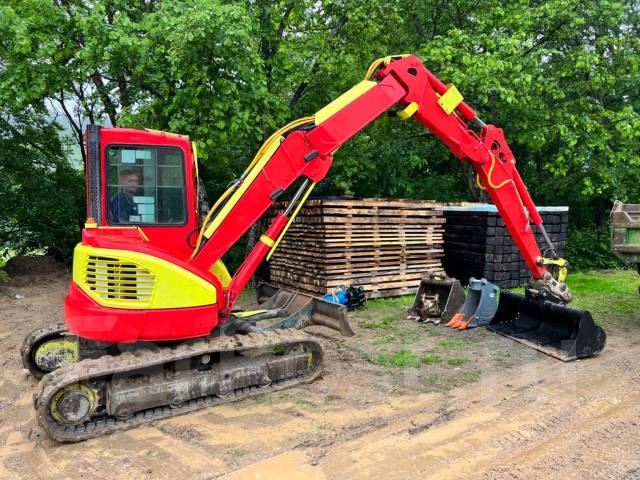 Машинист экскаватора и водитель, работа в ИП Вычужанин А.А в Находке ...