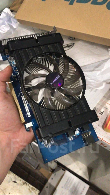 Radeon HD 7770 ����