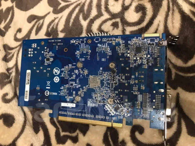 Radeon HD 7770 ����