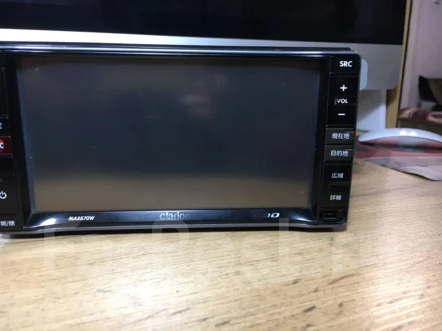 Clarion MAX670W ����