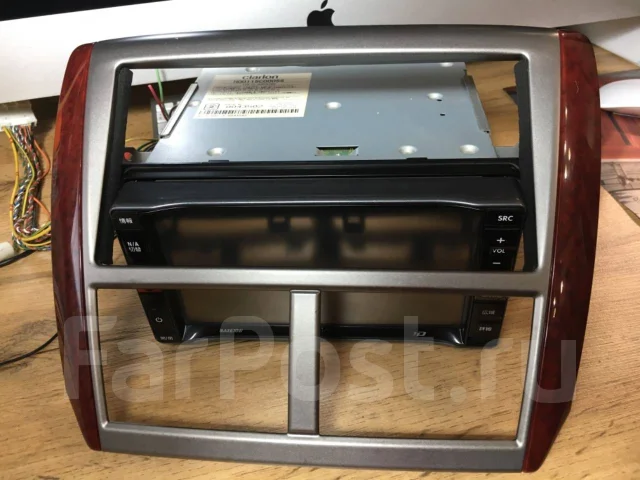 Clarion MAX670W ����
