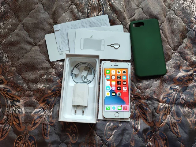 Apple iPhone 7. �/�, �������, 3G, 4G LTE, ����������, NFC ����