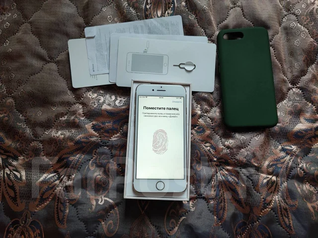 Apple iPhone 7. �/�, �������, 3G, 4G LTE, ����������, NFC ����