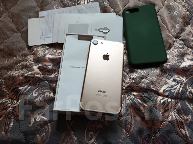 Apple iPhone 7. �/�, �������, 3G, 4G LTE, ����������, NFC ����