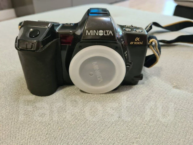 Minolta Dynax 8000i ����
