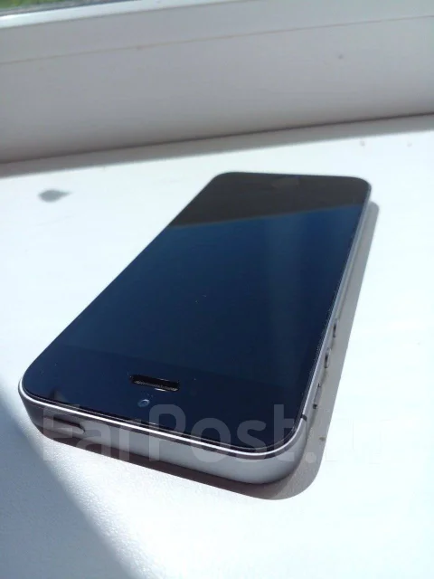 Apple iPhone SE. �/� ����