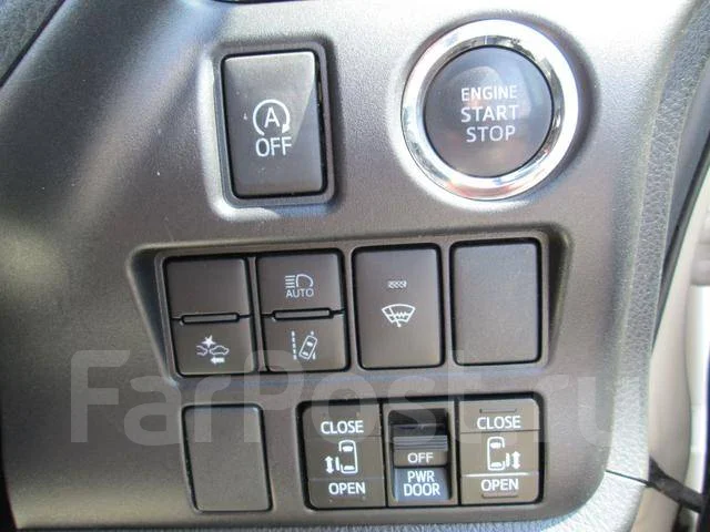 Toyota Noah. ��������, ��������, 1.8 (99��.�.), ������, 45 000����. ��, �/�. ��� ����� �� ������������ ����
