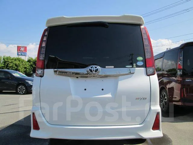 Toyota Noah. ��������, ��������, 1.8 (99��.�.), ������, 45 000����. ��, �/�. ��� ����� �� ������������ ����