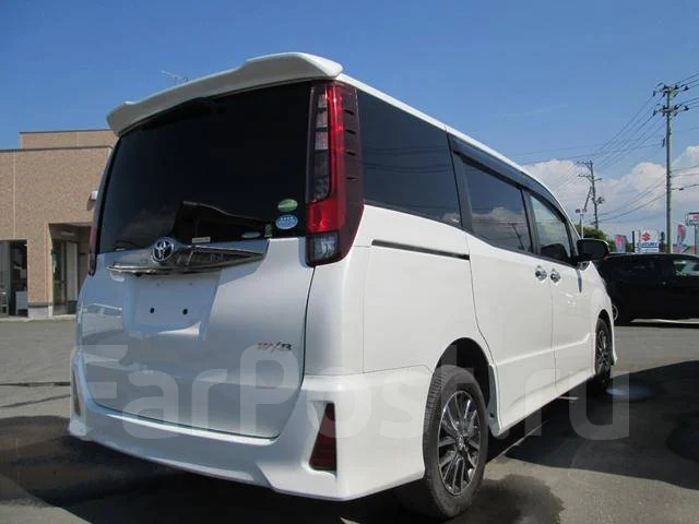 Toyota Noah. ��������, ��������, 1.8 (99��.�.), ������, 45 000����. ��, �/�. ��� ����� �� ������������ ����