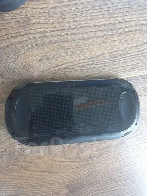 Sony PlayStation Vita ����
