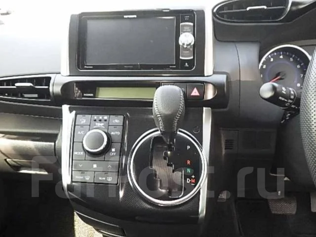 Toyota Wish. ��������, ��������, 1.8 (143��.�.), ������, 60����. ��, �/�. ��� ����� �� ������������ ����