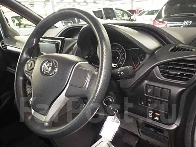 Toyota Noah. ��������, ��������, 2.0 (152��.�.), ������, 58����. ��, �/�. ��� ����� �� ������������ ����