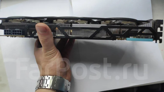 Radeon R9 280 ����